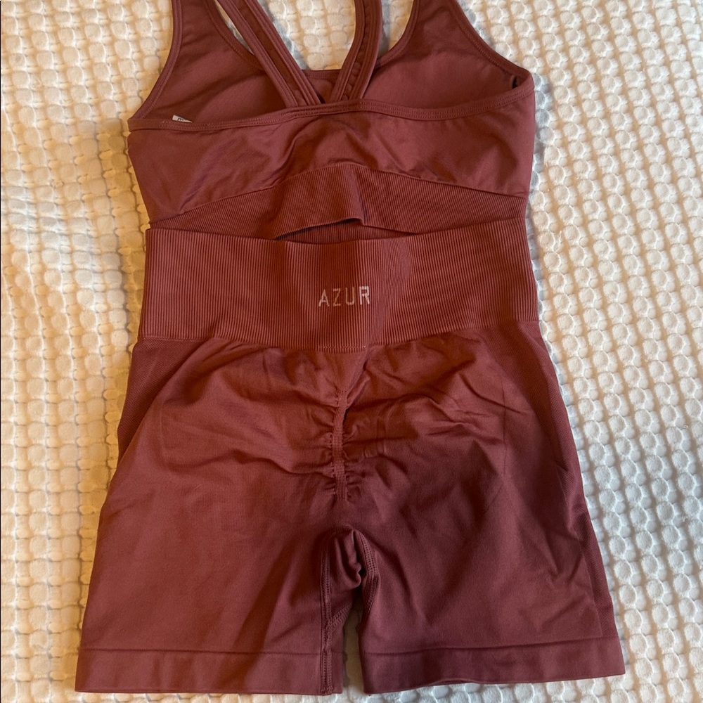 Azur Fit Roan Sports Bra and Shorts Set Size S - Picture 5 of 5